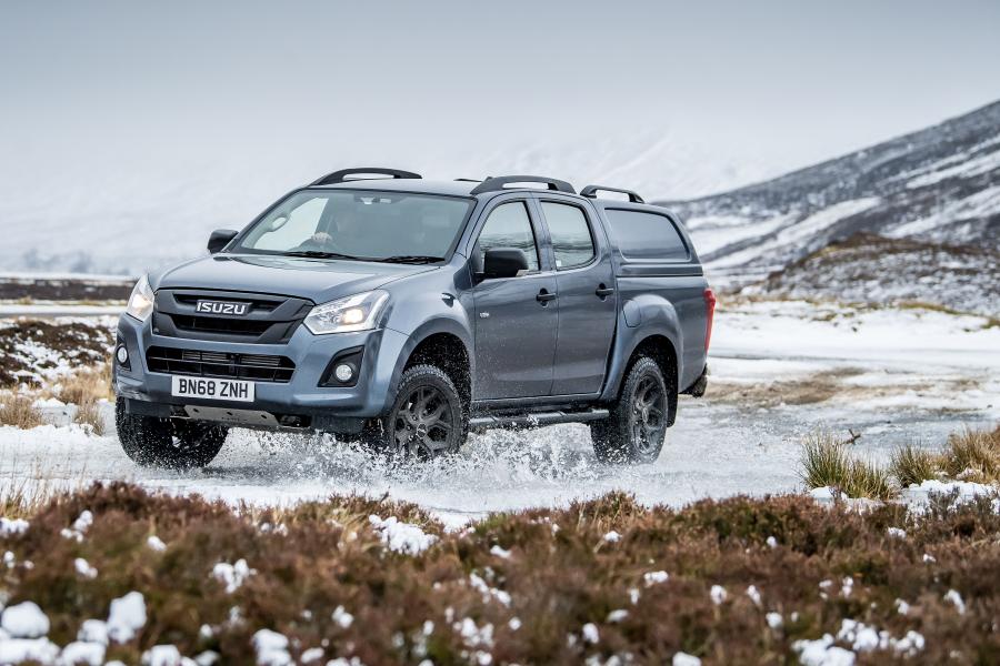  Isuzu D-Max Huntsman 2017 года  (UK) (фото 32 из 48)